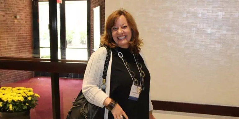 恩格博士Heather MacLetchie Ehinger